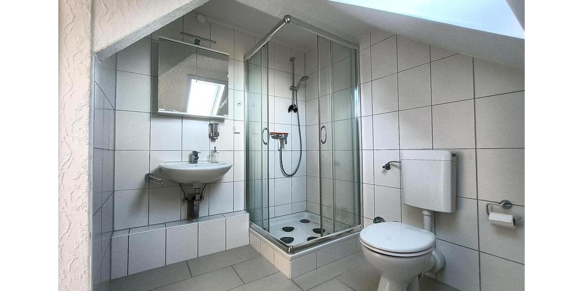 Dachgeschoßwohnung Bremerhaven Leherheide - 1 Zimmer, 30 m&sup2;, 260&euro; | Angebot:24717519