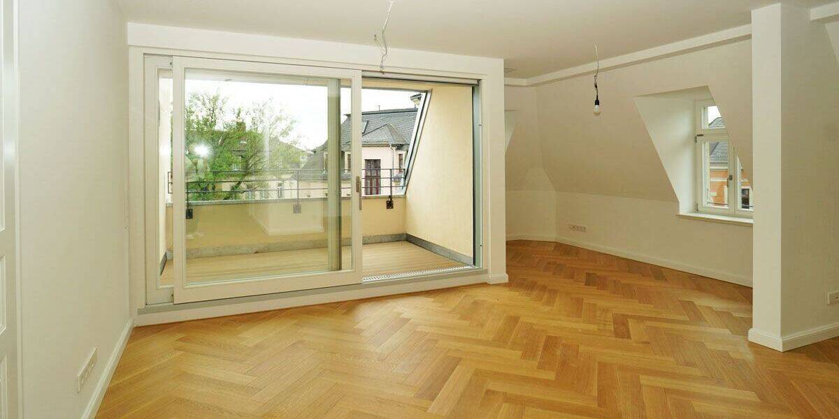 Etagenwohnung Dresden Striesen-Ost - 3 Zimmer, 85 m&sup2;, 1.850&euro; | Angebot:26767951