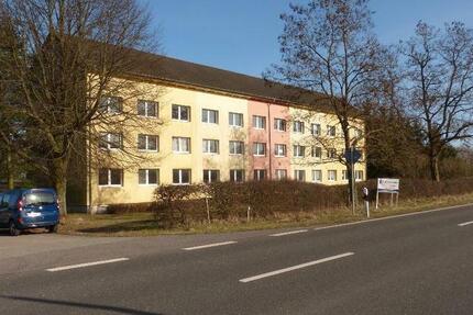 bezahlbares Wohnen auf dem Lande - Tessenow nahe Parchim 2 zimmer