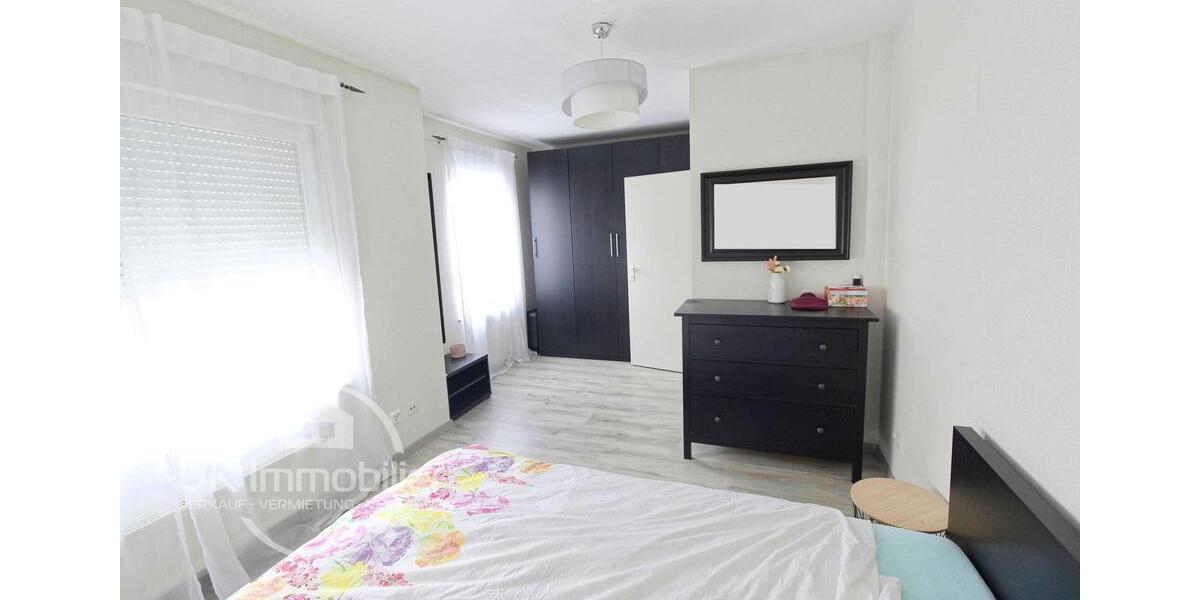 Reihenhaus Bad Vilbel - 6 Zimmer, 131 m&sup2;, 1.800&euro; | Angebot:25103751