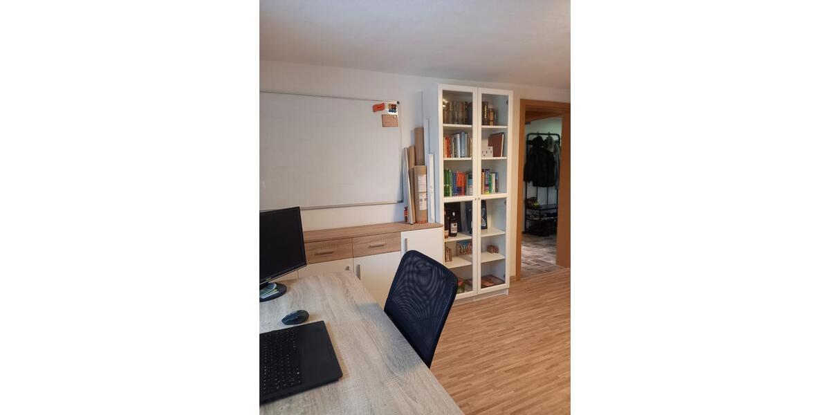 Etagenwohnung Seesen - 3 Zimmer, 83 m&sup2;, 540&euro; | Angebot:24979534