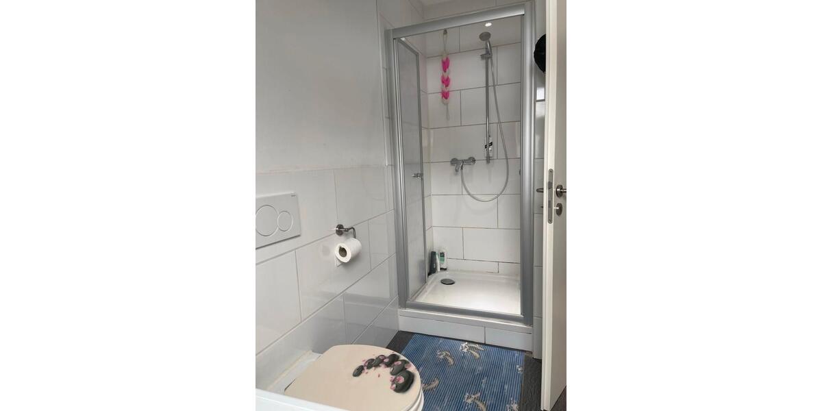 Dachgeschoßwohnung Mamming - 3 Zimmer, 115 m&sup2;, 1.040&euro; | Angebot:25639640