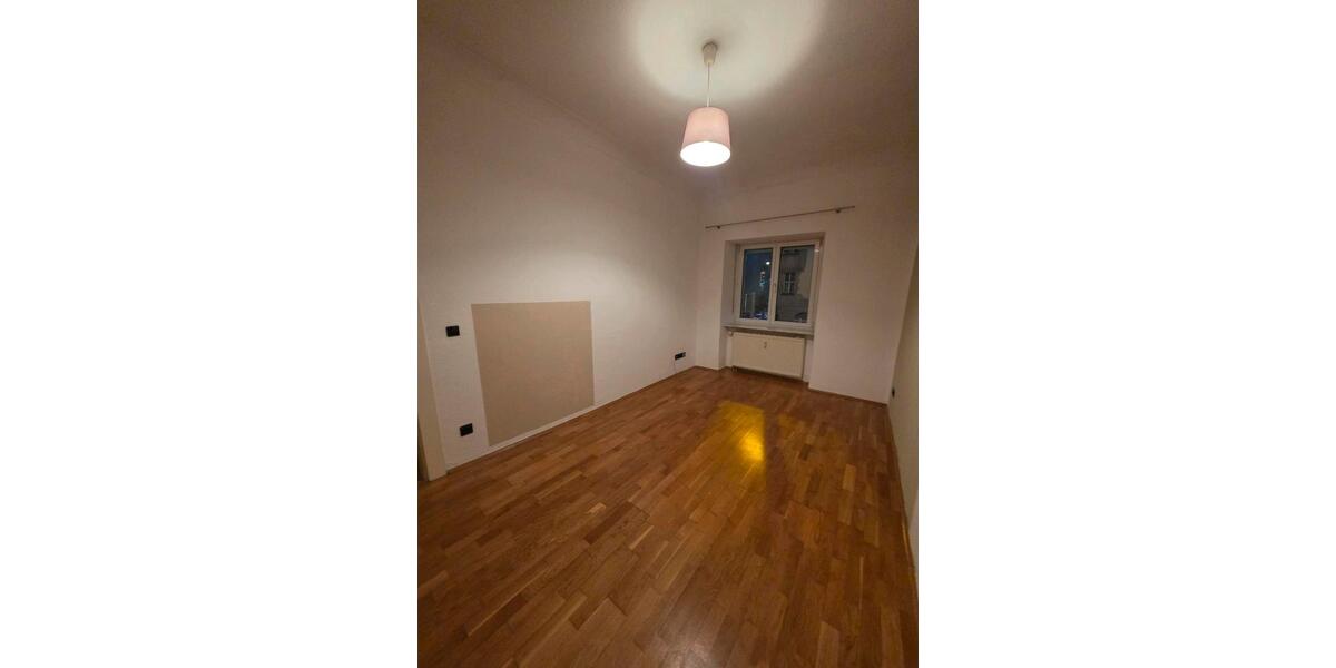 Etagenwohnung Ulm Obertalfingen - 5 Zimmer, 143 m&sup2;, 630&euro; | Angebot:24636458