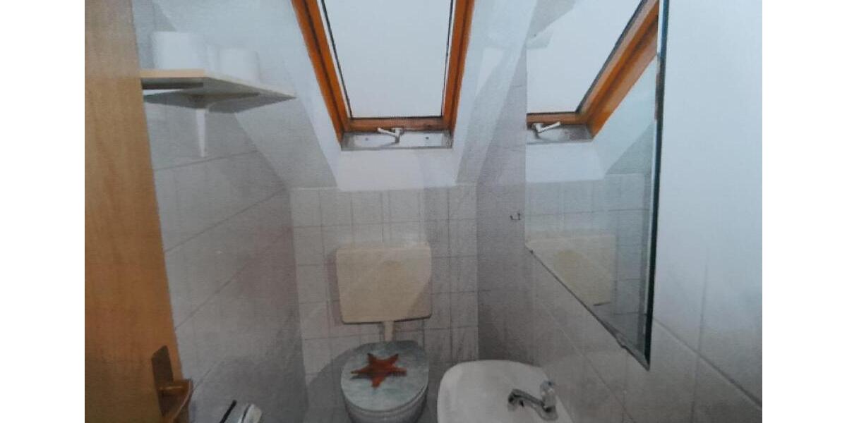 Dachgeschoßwohnung Schleusingen - 3 Zimmer, 80 m&sup2;, 830&euro; | Angebot:25641757