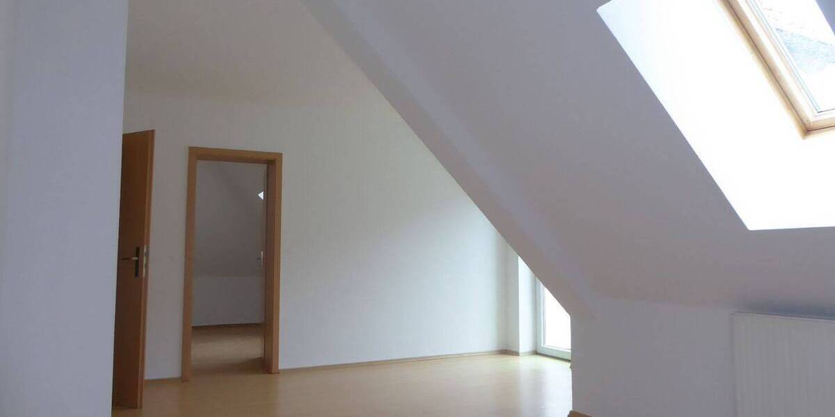 Etagenwohnung Rudolstadt Wohngebiet Rudolspark - 2 Zimmer, 56 m&sup2;, 435&euro; | Angebot:26554001