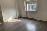 Dachgeschoßwohnung Wuppertal Gemarkung Elberfeld - 2 Zimmer, 50 m&sup2;, 600&euro; | Angebot:26579735