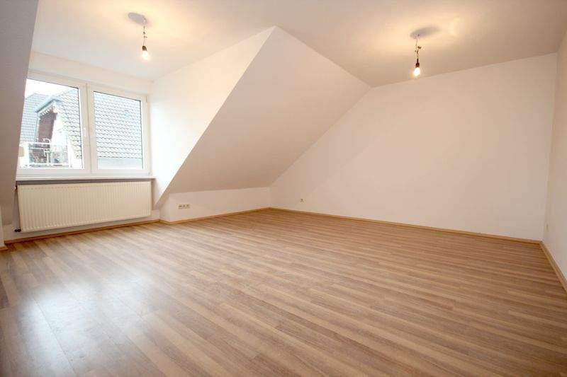 Etagenwohnung Mayen - 5 Zimmer, 105 m&sup2;, 680&euro; | Angebot:25865576