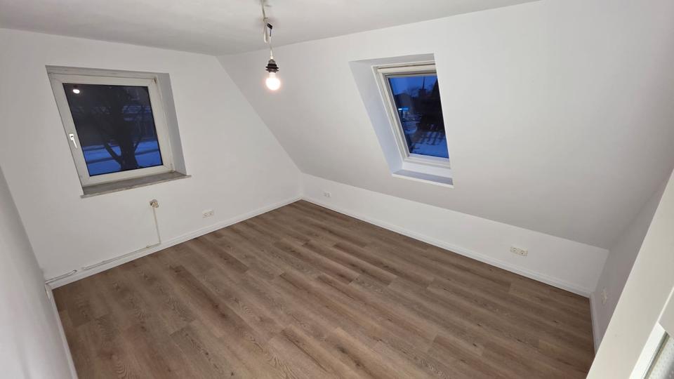 Einfamilienhaus Harrislee - 7.5 Zimmer, 190 m&sup2;, 1.820&euro; | Angebot:24764023