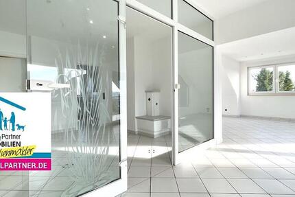 Lichtdurchflutet mit herrlichem Fernblick - zeitlose 3-4 Zimmer-Wohnung in kleinem Wohnhaus 3 zimmer