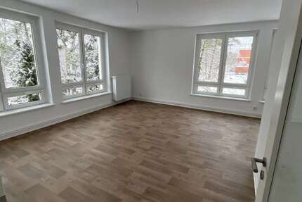 Wohnung Eberswalde - 3 Zimmer, 91 m&sup2;, 780&euro; | Angebot:26145774