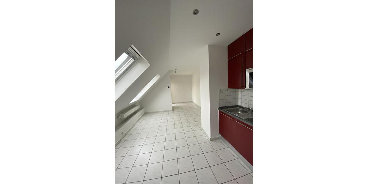 Etagenwohnung Mittweida - 1 Zimmer, 29 m&sup2;, 350&euro; | Angebot:26336998