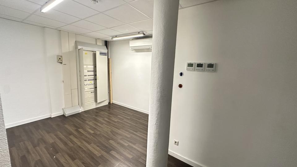 *** modernisierte Gewerbefläche in der Innenstadt zu vermieten *** zimmer