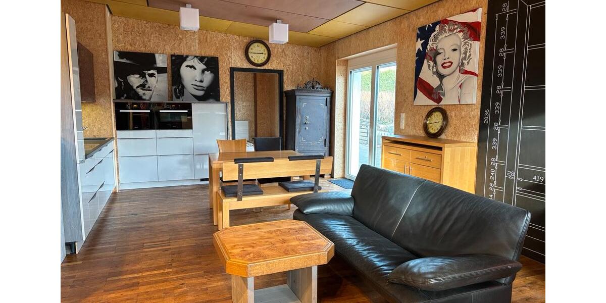 Außergewöhnliche Wohnung, barrierefrei,zu vermieten, vollmöbliert 2 zimmer