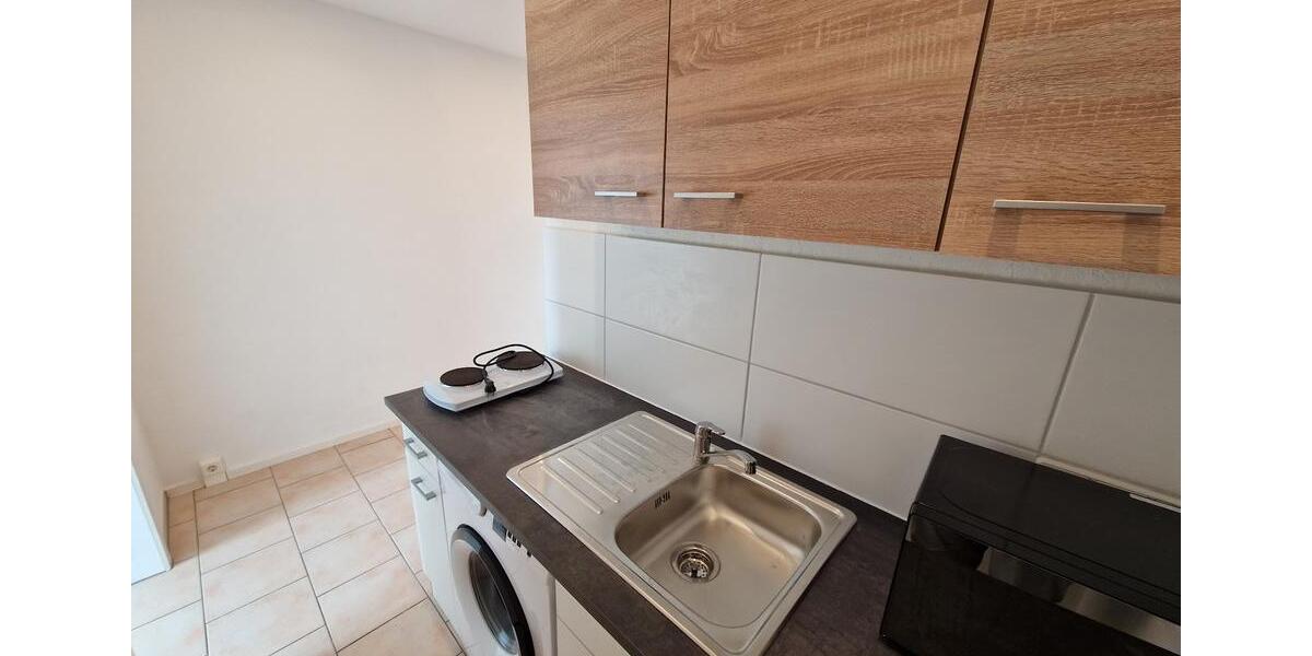 Etagenwohnung Brandenburg an der Havel - 1 Zimmer, 24 m&sup2;, 253&euro; | Angebot:26249124