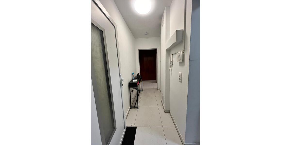 Erdgeschoßwohnung Karlsruhe Südstadt - 1 Zimmer, 21 m&sup2;, 750&euro; | Angebot:24842590