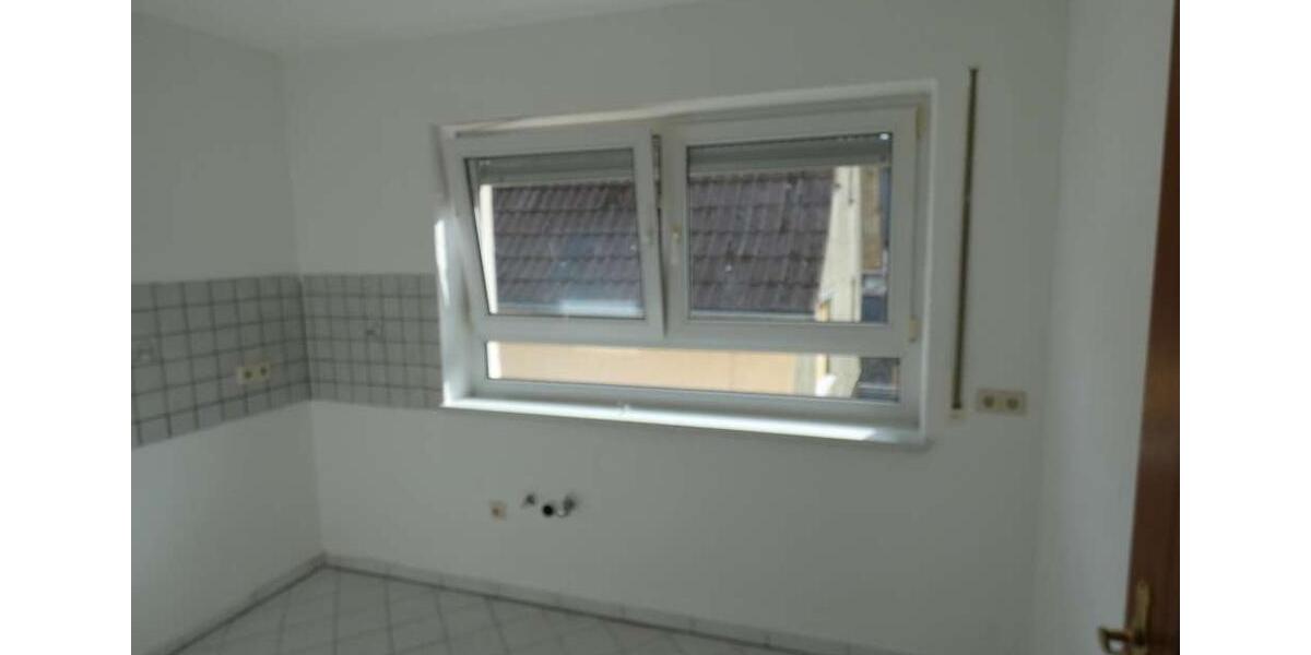 Etagenwohnung Kirchardt - 4 Zimmer, 94 m&sup2;, 850&euro; | Angebot:26532467