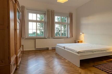 Wohnen auf Zeit, möblierte Wohnung zur Zwischenmiete, Altbau 3 zimmer