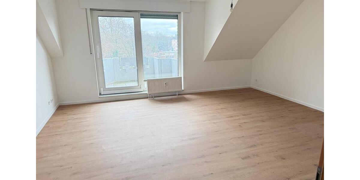 Dachgeschoßwohnung Recklinghausen Berghausen - 2 Zimmer, 64 m&sup2;, 545&euro; | Angebot:24599568