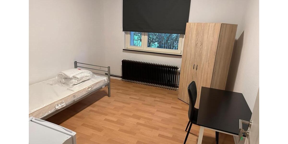 Wohnen auf Zeit Lähden - 14 Zimmer, 400 m&sup2;, 11&euro; | Angebot:23698967