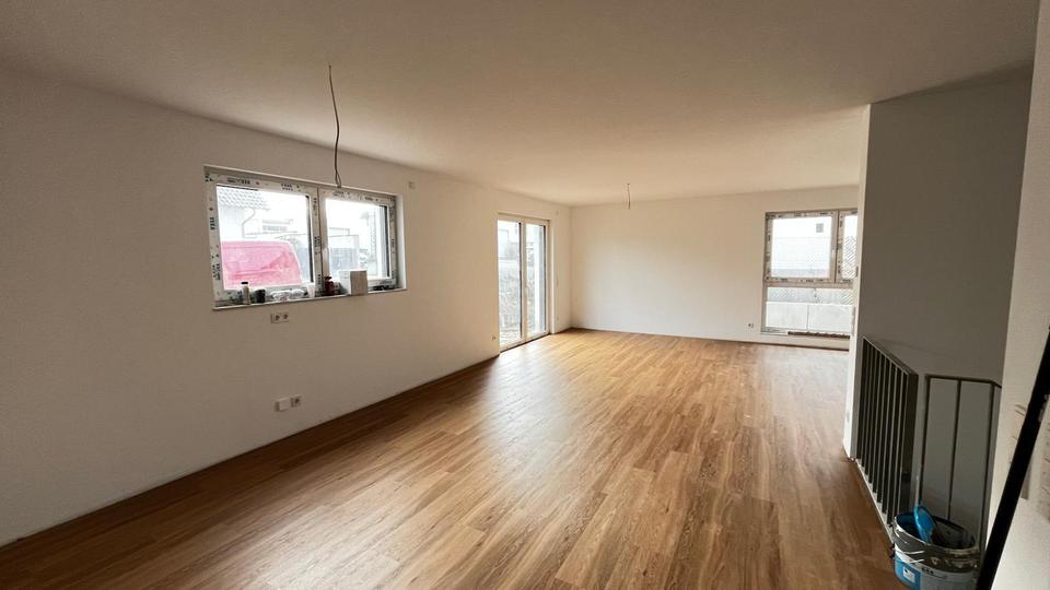 Etagenwohnung Seligenstadt - 4 Zimmer, 132 m&sup2;, 1.900&euro; | Angebot:24522620