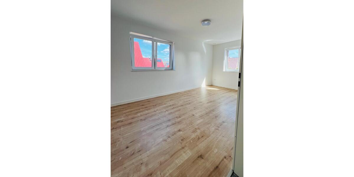 Etagenwohnung Lingen (Ems) - 3 Zimmer, 72 m&sup2;, 890&euro; | Angebot:26049037