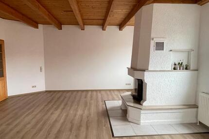 Wohnung Tangerhütte - 4 Zimmer, 160 m&sup2;, 1.000&euro; | Angebot:26461435