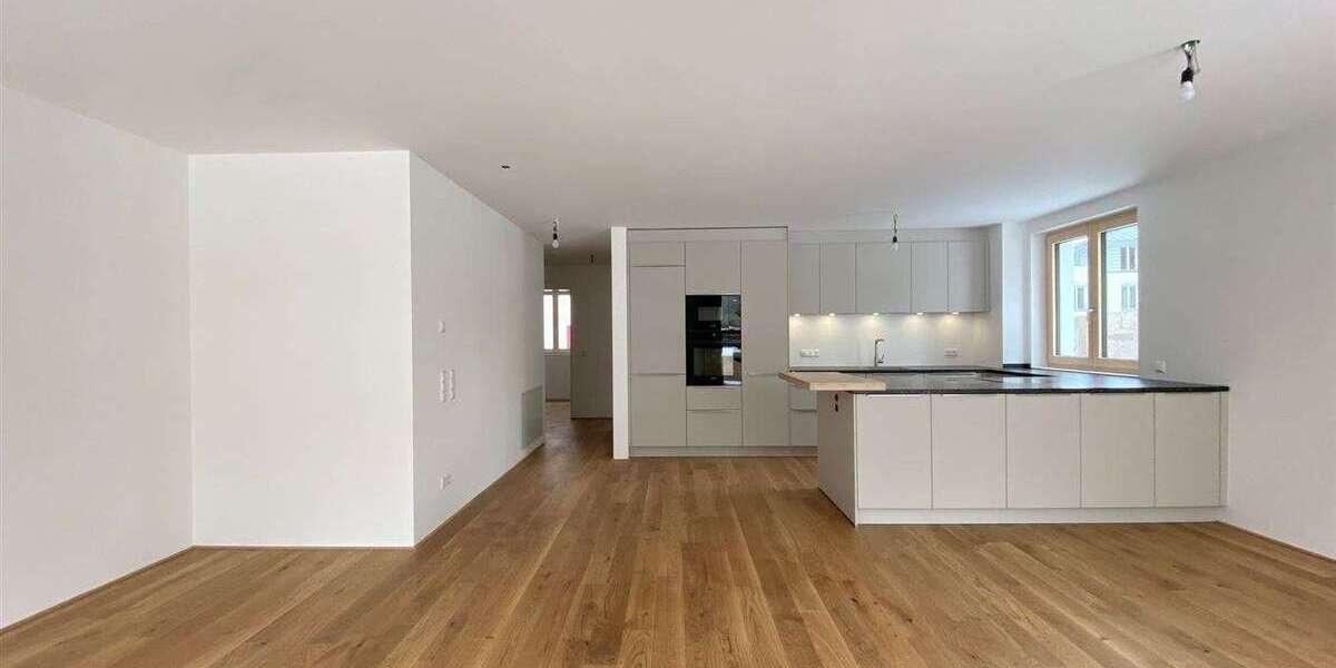 Etagenwohnung Ulm Söflingen - 3 Zimmer, 96 m&sup2;, 2.200&euro; | Angebot:25201383