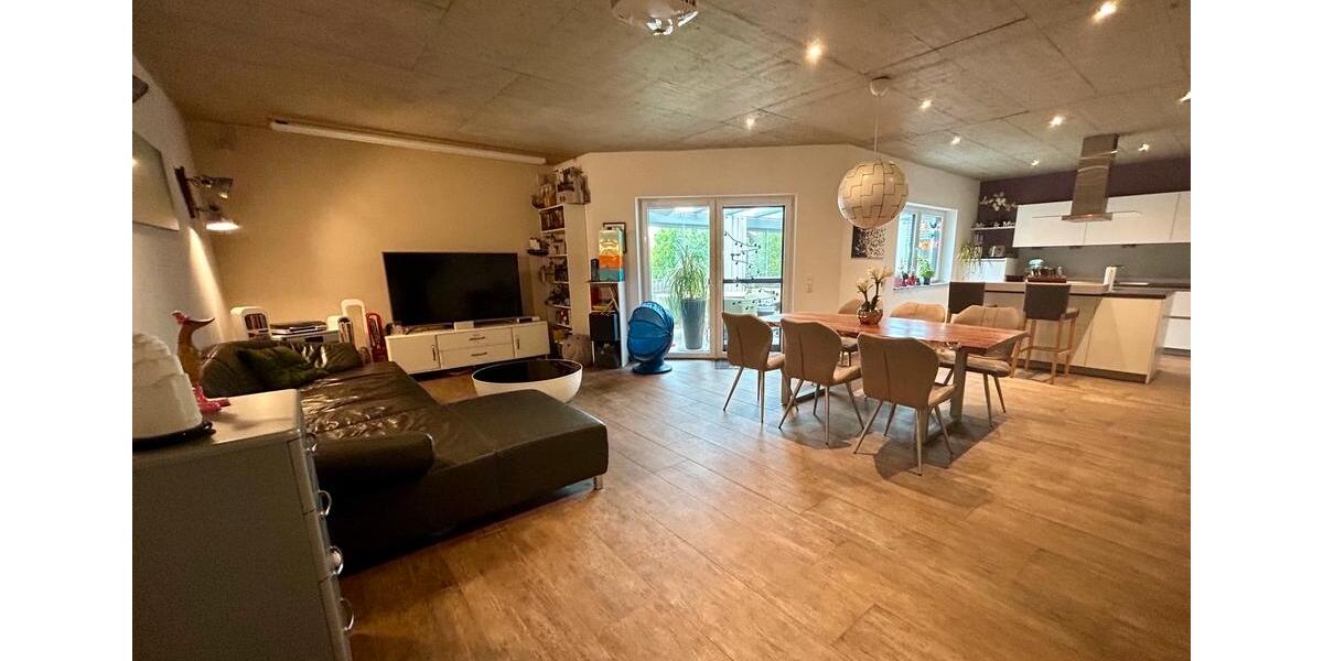 Bungalow Stetten - 4 Zimmer, 153 m&sup2;, 1.900&euro; | Angebot:24385423