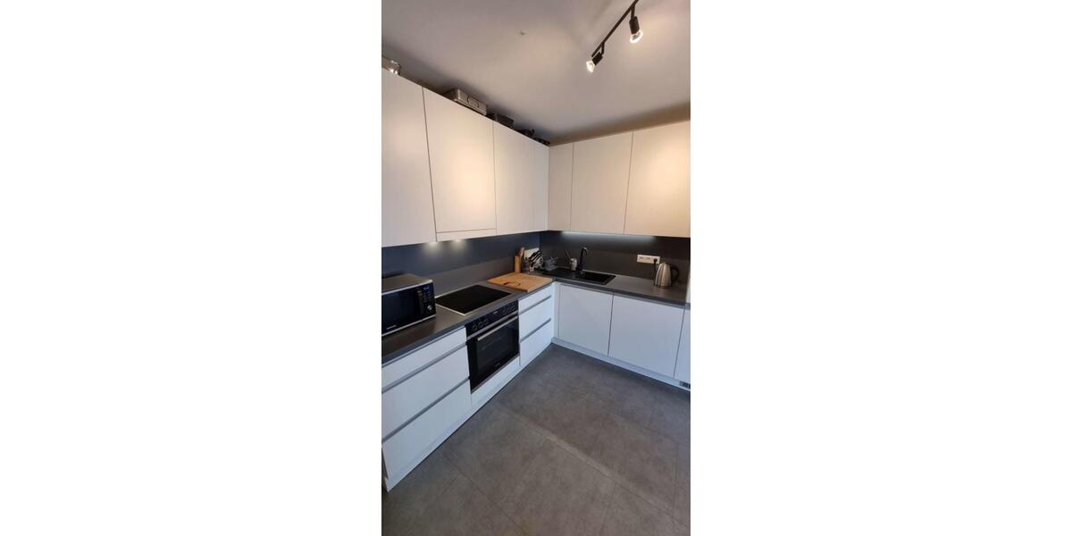 Dachgeschoßwohnung München Schwabing-Freimann - 1 Zimmer, 12 m&sup2;, 300&euro; | Angebot:25080736