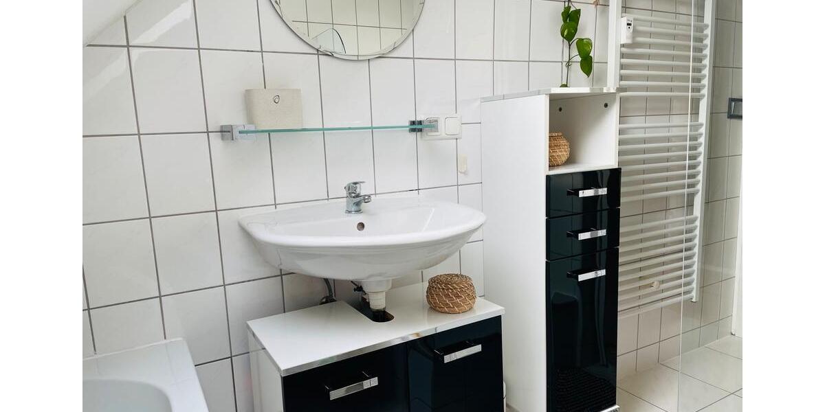 Vollmöblierte 2-Zi-Whg. LU Mitte (560€ warm pro Zimmer) 2 zimmer