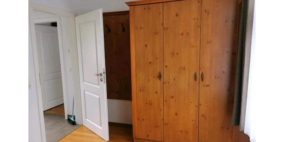 renovierte 2 R Wohnung 2 zimmer