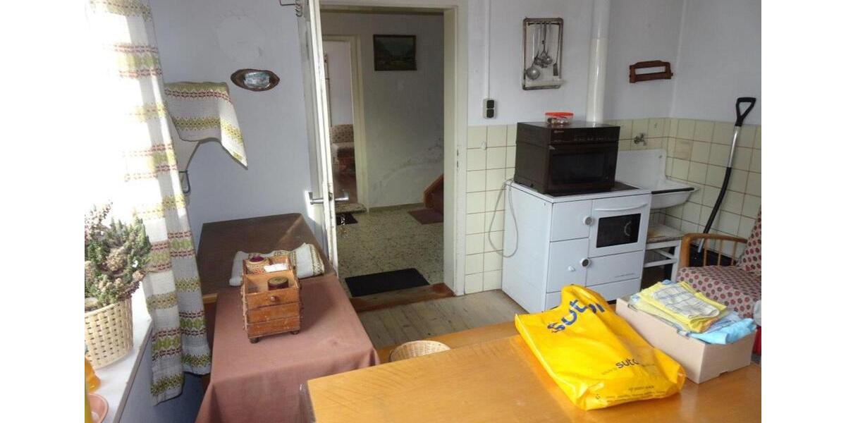 Mehrfamilienhaus, Wohnhaus Dingolfing - 12 Zimmer, 260 m&sup2;, 1.500&euro; | Angebot:24877228