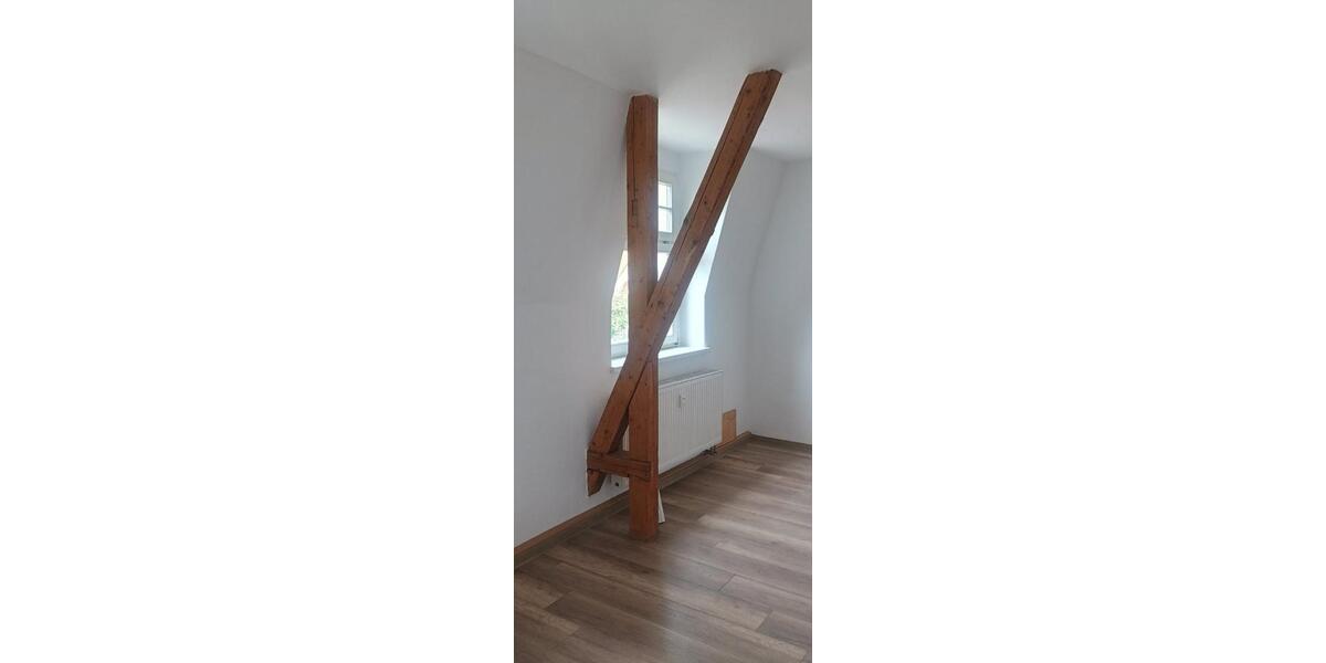 Dachgeschoßwohnung Augustusburg - 2 Zimmer, 67 m&sup2;, 395&euro; | Angebot:23743122