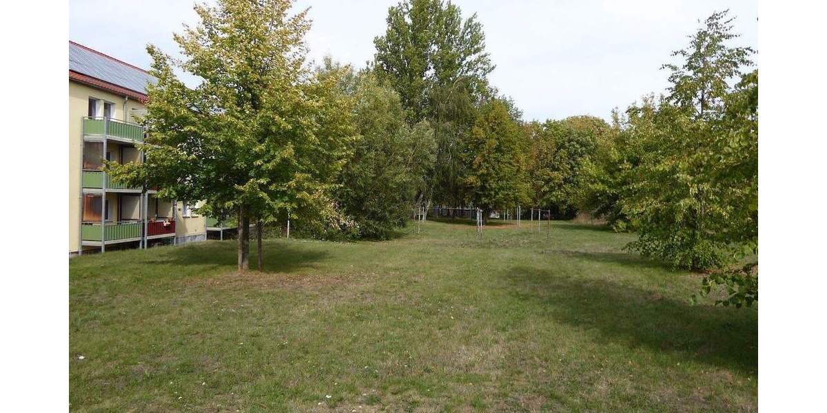 Etagenwohnung Bad Lauchstädt - 3 Zimmer, 58 m&sup2;, 359&euro; | Angebot:25750297