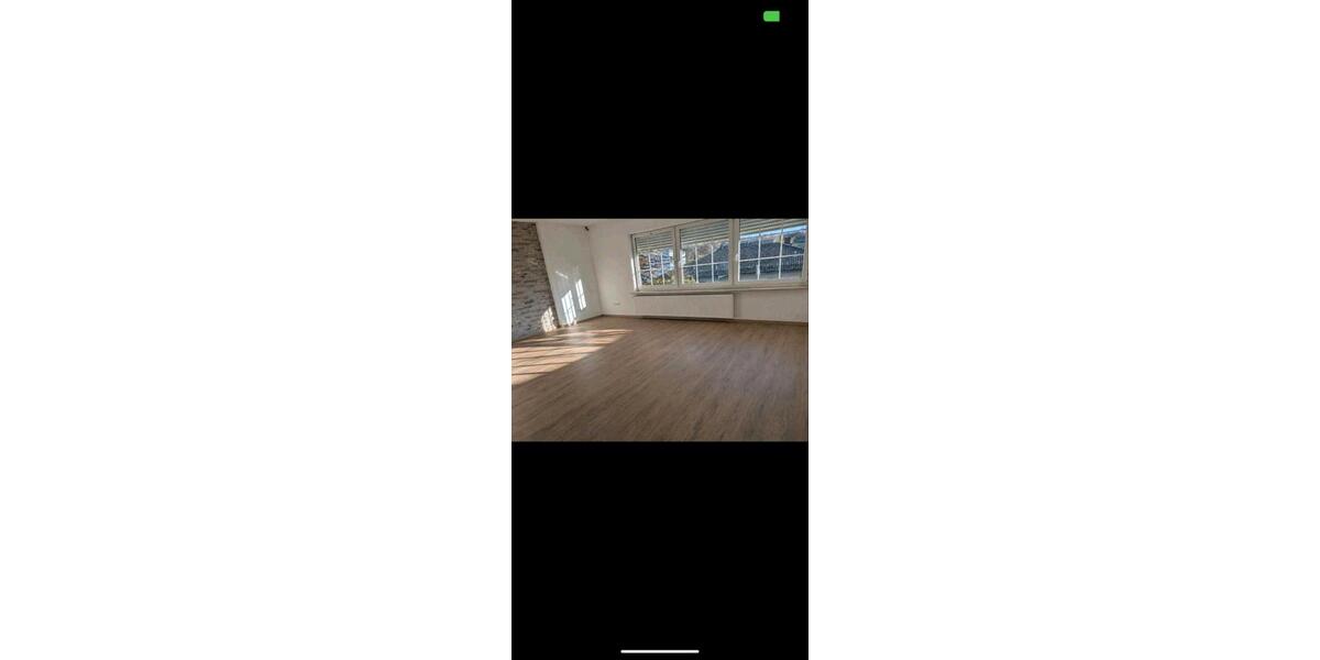 Erdgeschoßwohnung Neukirchen - 3 Zimmer, 109 m&sup2;, 1.150&euro; | Angebot:26574666