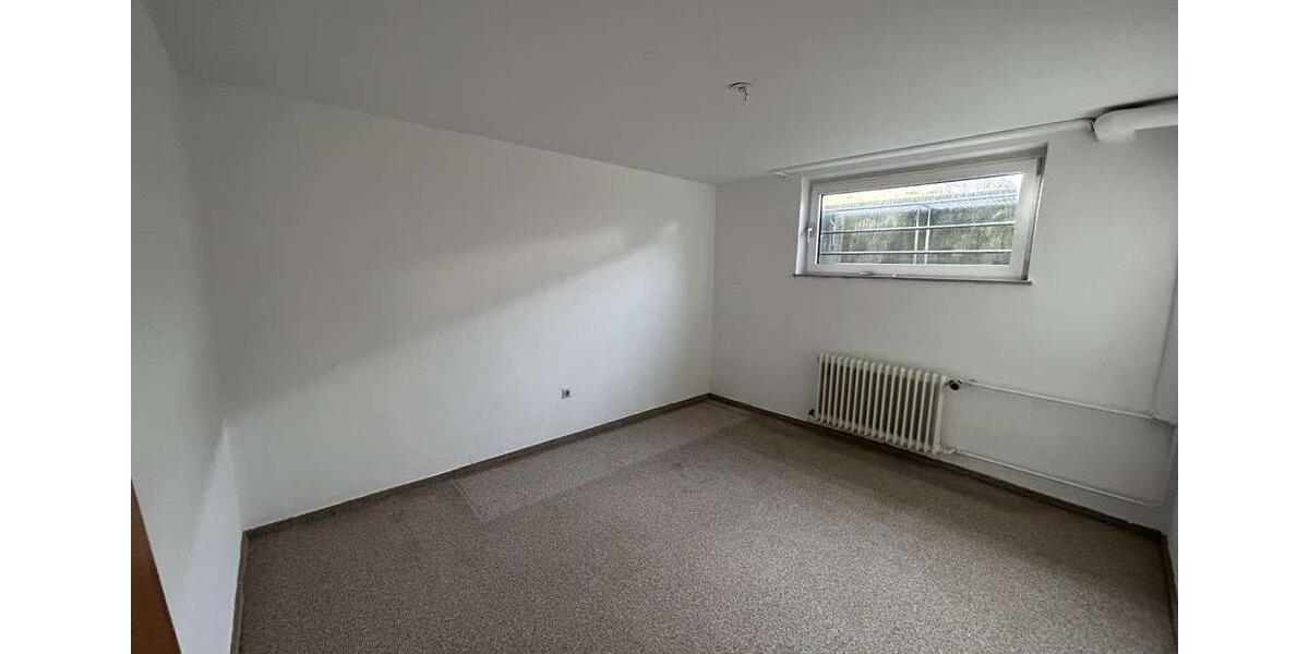 Erdgeschoßwohnung Niederkassel - 2 Zimmer, 100 m&sup2;, 1.600&euro; | Angebot:26120924