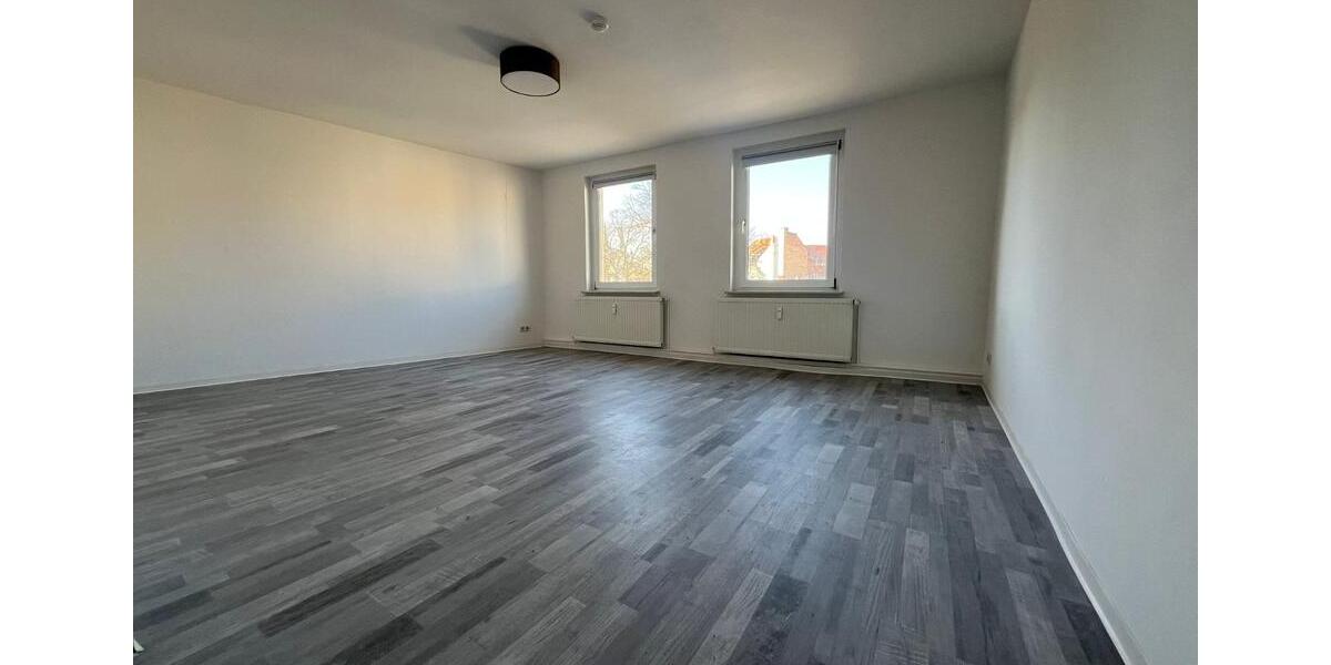 Dachgeschoßwohnung Köthen (Anhalt) - 3 Zimmer, 110 m&sup2;, 825&euro; | Angebot:25714315
