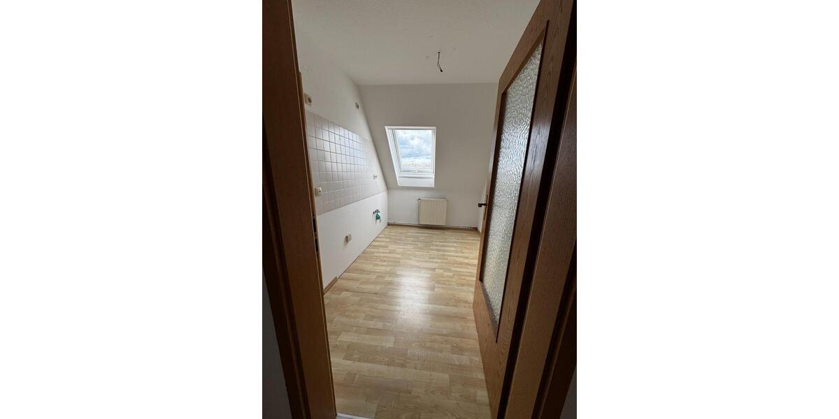 Dachgeschoßwohnung Osterode am Harz - 3 Zimmer, 60 m&sup2;, 380&euro; | Angebot:24440109