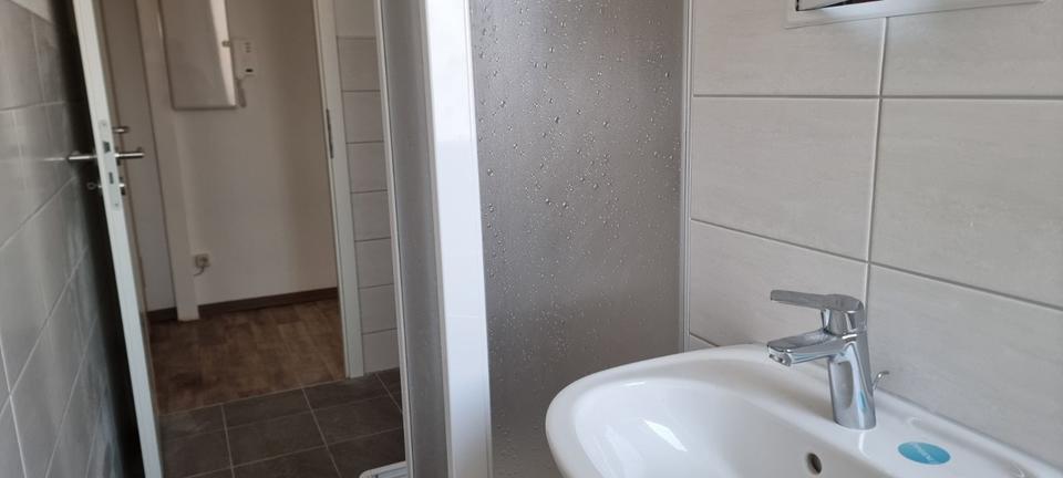 Etagenwohnung Malchin - 2 Zimmer, 49 m&sup2;, 300&euro; | Angebot:25805178