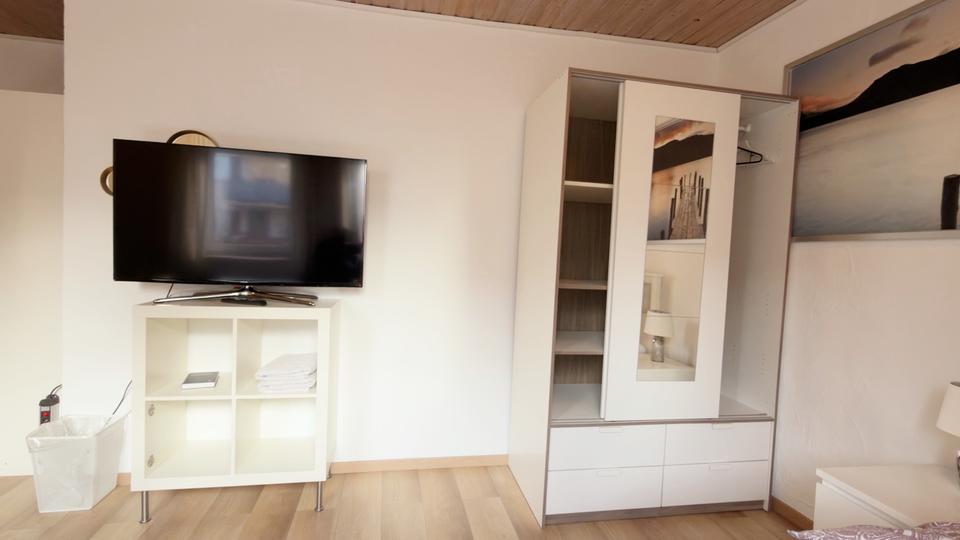 Wohnen auf Zeit Leipheim - 6 Zimmer, 15 m&sup2;, 40&euro; | Angebot:24559925