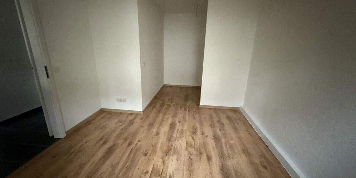 Erdgeschosswohung - Erstbezug, barrierefrei & energetisch saniert in Wuppertal-Langerfeld 2 zimmer