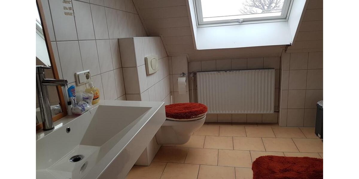 Wohnen auf Zeit Seelze - 5 Zimmer, 156 m&sup2;, 400&euro; | Angebot:25341697