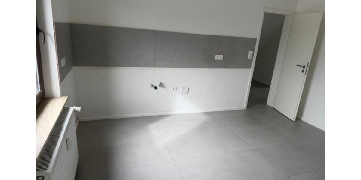 Etagenwohnung Frankenberg (Eder) - 3 Zimmer, 80 m&sup2;, 780&euro; | Angebot:25852344