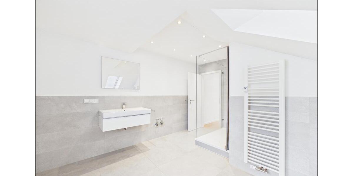 Dachgeschoßwohnung Goldbach - 2 Zimmer, 85 m&sup2;, 1.150&euro; | Angebot:25705631