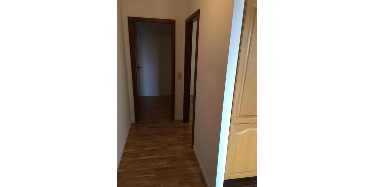 Erdgeschoßwohnung Kleinblittersdorf - 3.5 Zimmer, 90 m&sup2;, 800&euro; | Angebot:24468875