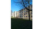 Hell und Freundlich, fast im Grünen und Stadtnah!!! 3 ZKB + Balkon - Frisch renoviert*** zimmer
