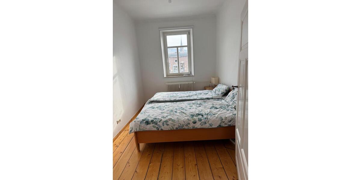 Dachgeschoßwohnung Bad Kissingen - 3 Zimmer, 95 m&sup2;, 1.100&euro; | Angebot:26422225