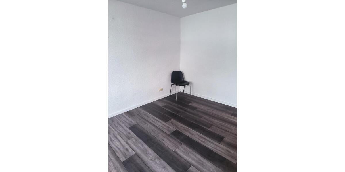 Etagenwohnung Drebach - 3 Zimmer, 63 m&sup2;, 330&euro; | Angebot:24705756