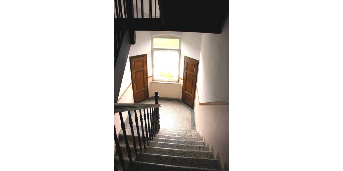 Etagenwohnung Weißenfels - 2 Zimmer, 65 m&sup2;, 450&euro; | Angebot:26753155