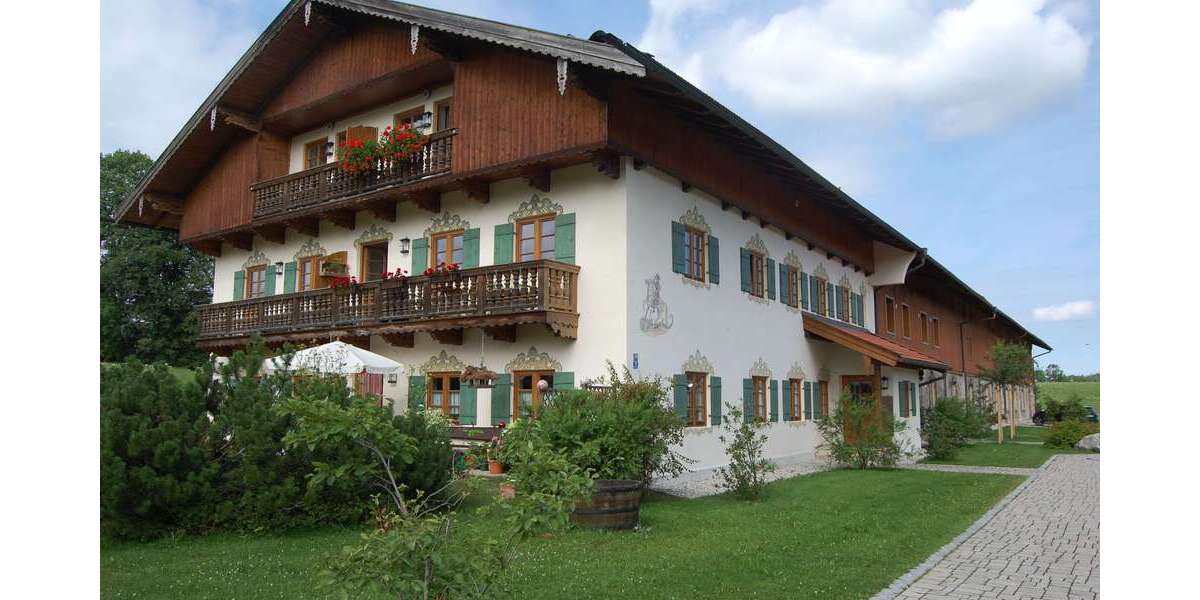 Etagenwohnung Gmund - 2 Zimmer, 100 m&sup2;, 1.600&euro; | Angebot:25771906